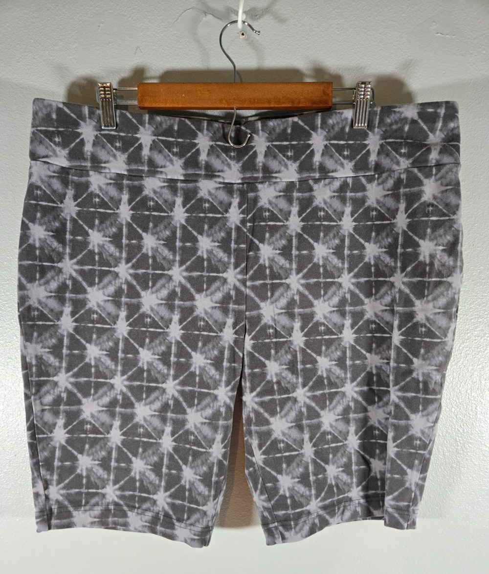 Terra & Sky Women's Multicolored Bike Short Size 2X (20/22)
